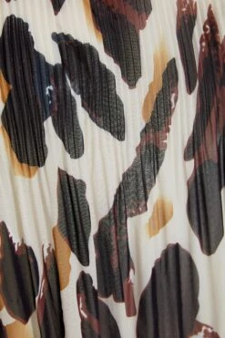 Stone Animal Print Chiffon Blouse -Princess Style Shop 00100036681 ZS